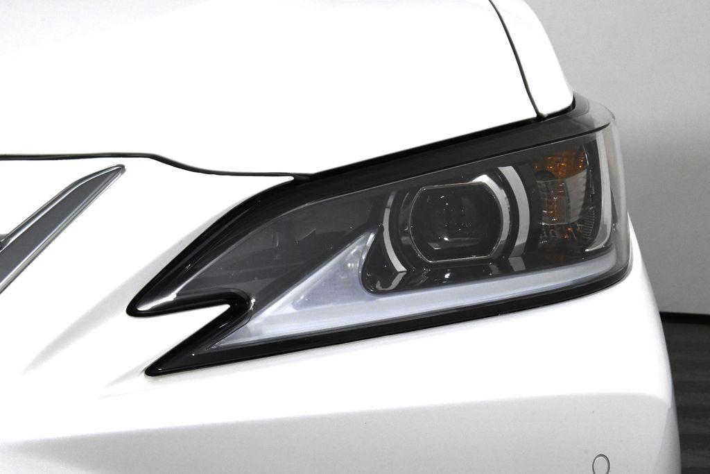 used 2025 Lexus ES 350 car, priced at $40,715