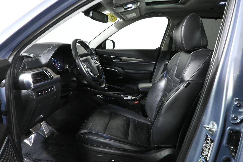 used 2022 Kia Telluride car, priced at $22,999