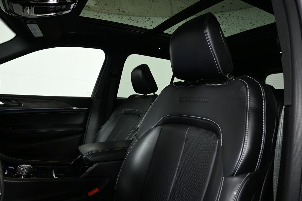 used 2023 Jeep Grand Cherokee car, priced at $31,539