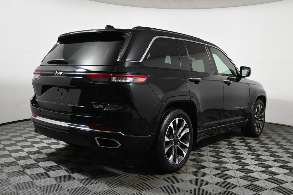 used 2023 Jeep Grand Cherokee car, priced at $31,539