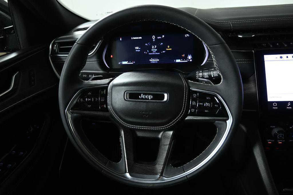 used 2023 Jeep Grand Cherokee car, priced at $31,539