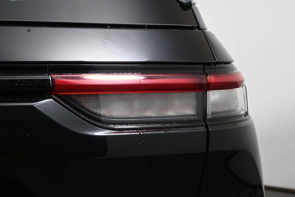 used 2023 Jeep Grand Cherokee car, priced at $31,539