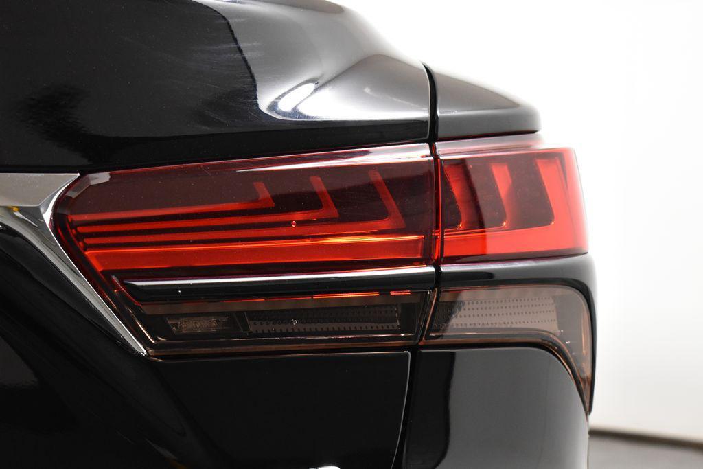 used 2022 Lexus LS 500 car, priced at $58,899