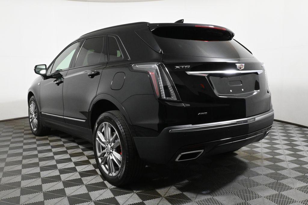 used 2023 Cadillac XT5 car, priced at $34,899