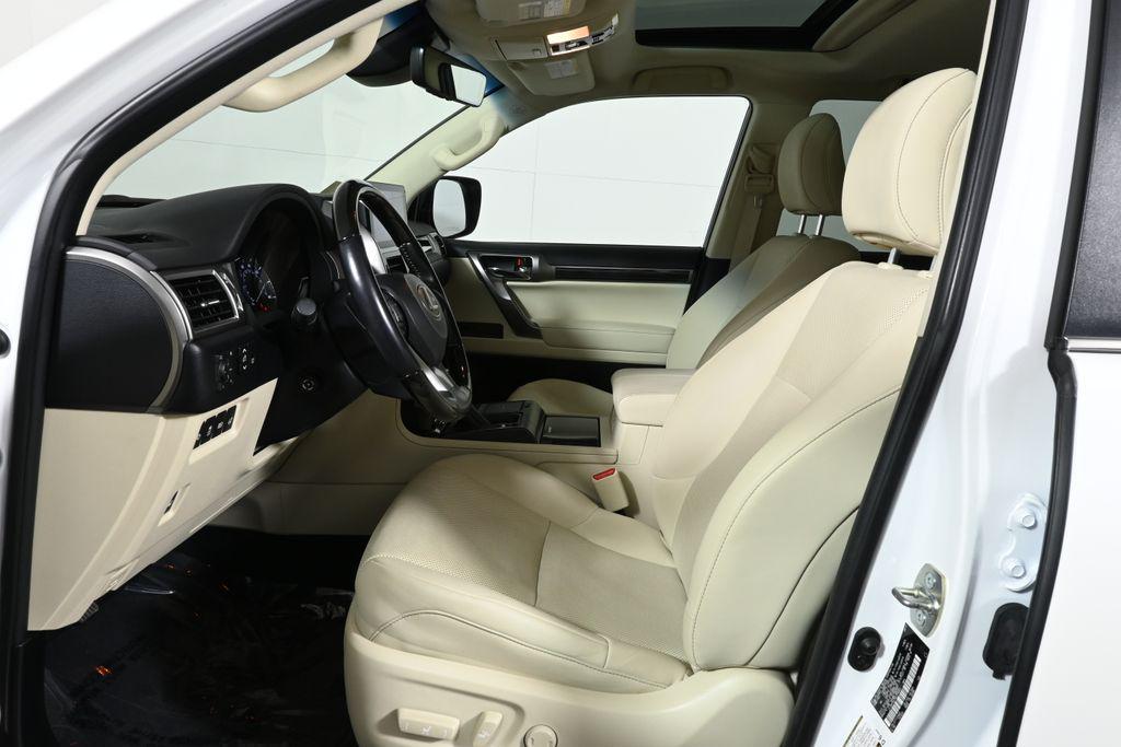 used 2022 Lexus GX 460 car, priced at $51,764