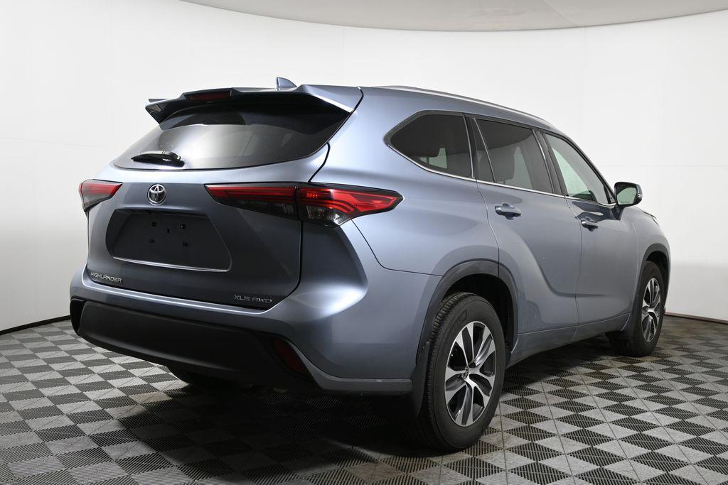 used 2021 Toyota Highlander car, priced at $29,987