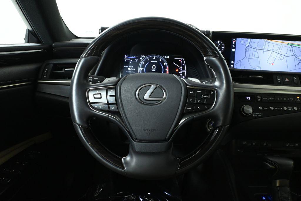 used 2021 Lexus ES 350 car, priced at $31,999