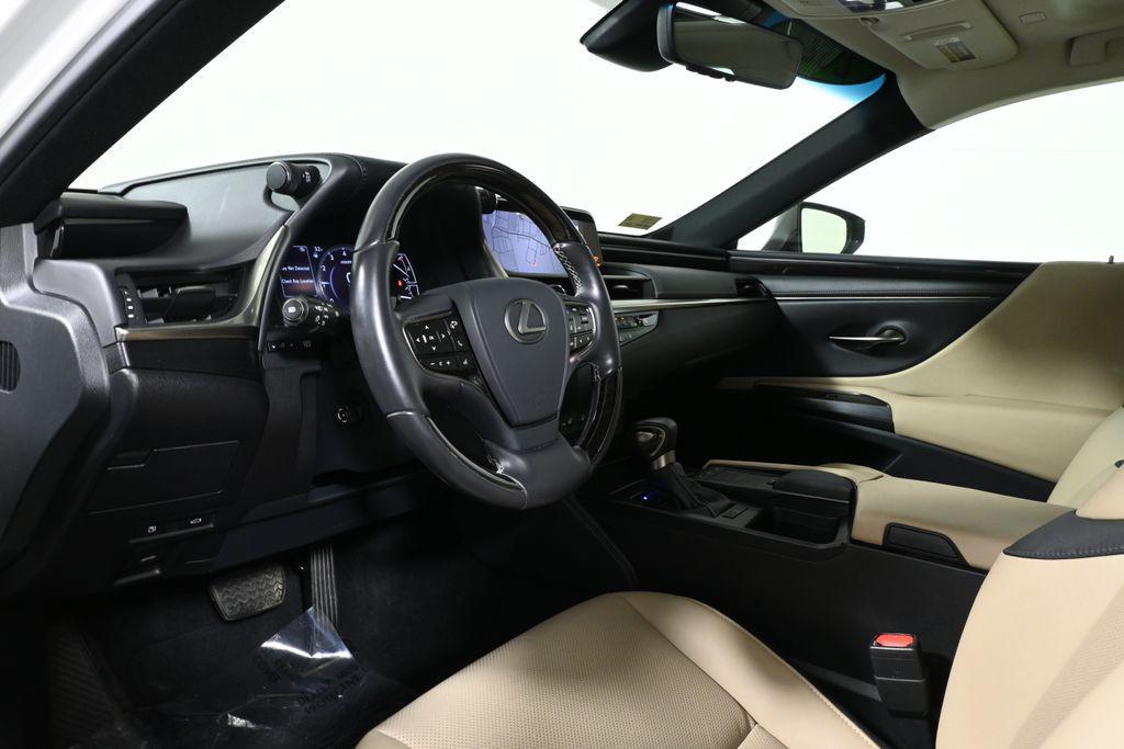 used 2021 Lexus ES 350 car, priced at $31,999