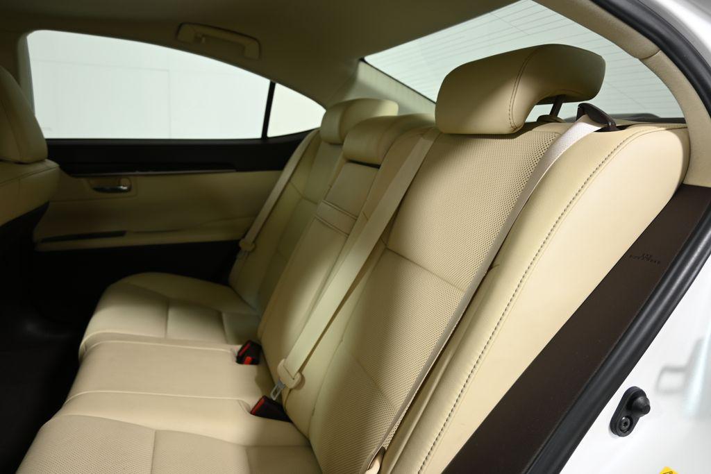 used 2016 Lexus ES 350 car, priced at $19,024