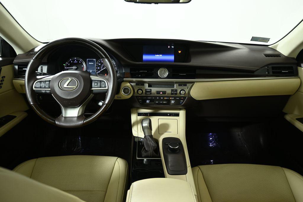 used 2016 Lexus ES 350 car, priced at $19,024