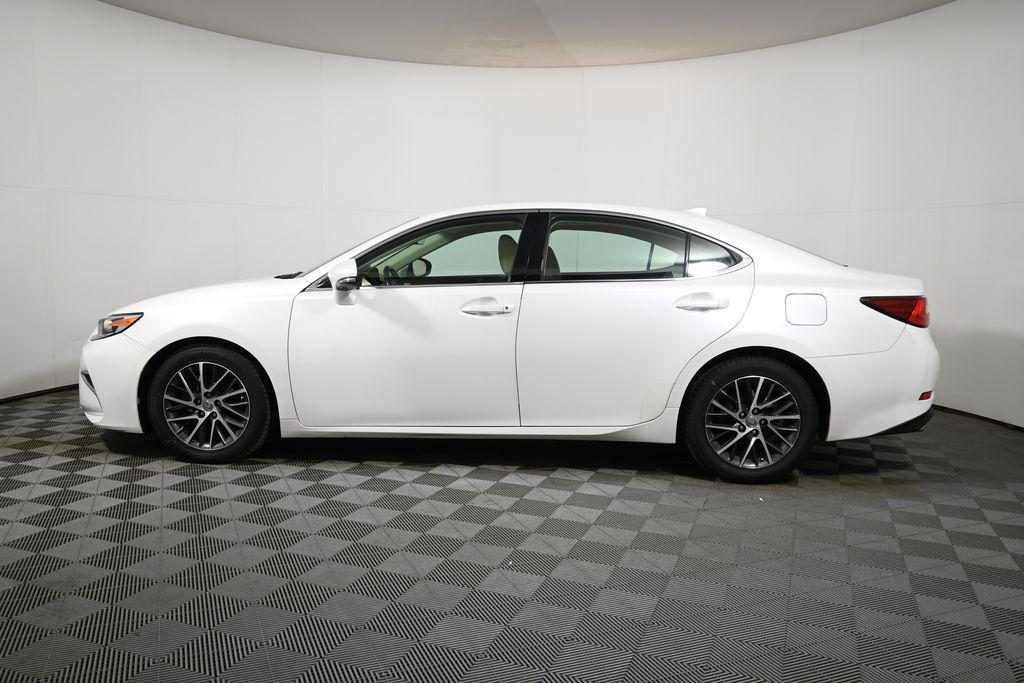 used 2016 Lexus ES 350 car, priced at $19,024