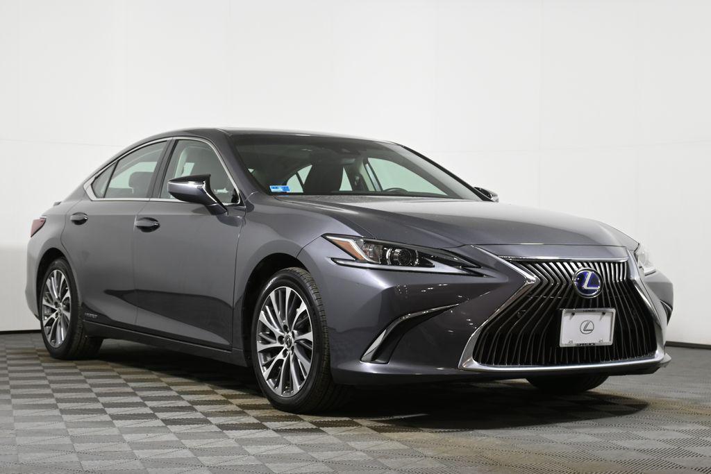 used 2020 Lexus ES 300h car, priced at $30,179