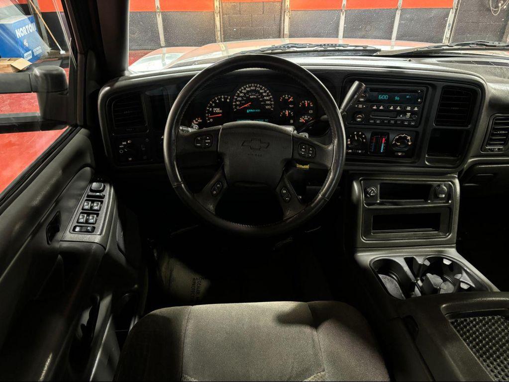used 2004 Chevrolet Silverado 2500 car, priced at $12,499