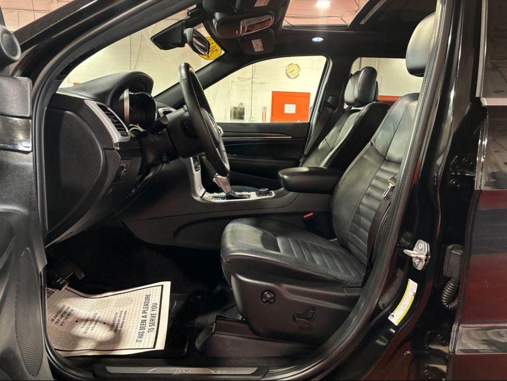 used 2018 Jeep Grand Cherokee car, priced at $18,266