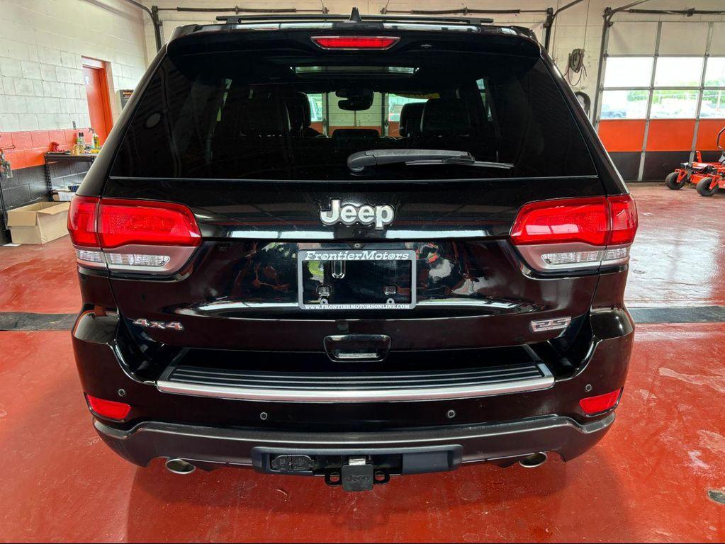 used 2018 Jeep Grand Cherokee car, priced at $18,266