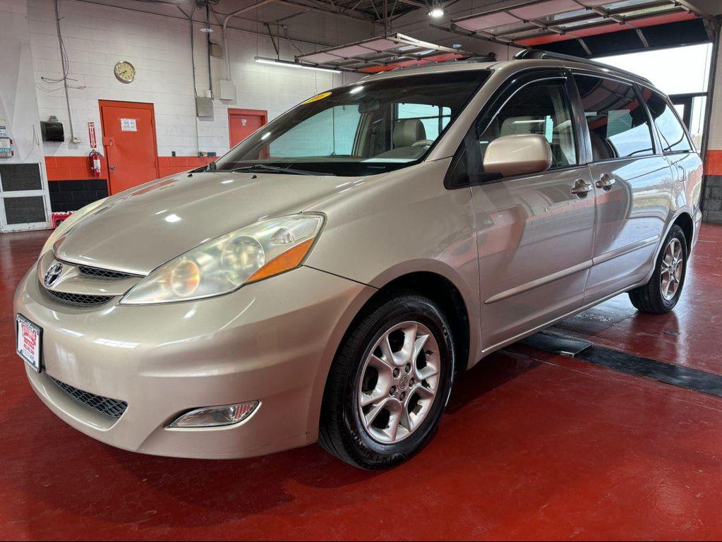 used 2006 Toyota Sienna car, priced at $8,999