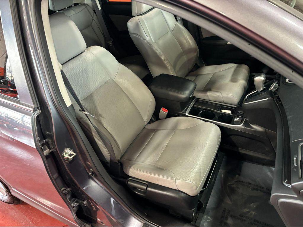 used 2016 Honda CR-V car, priced at $13,856