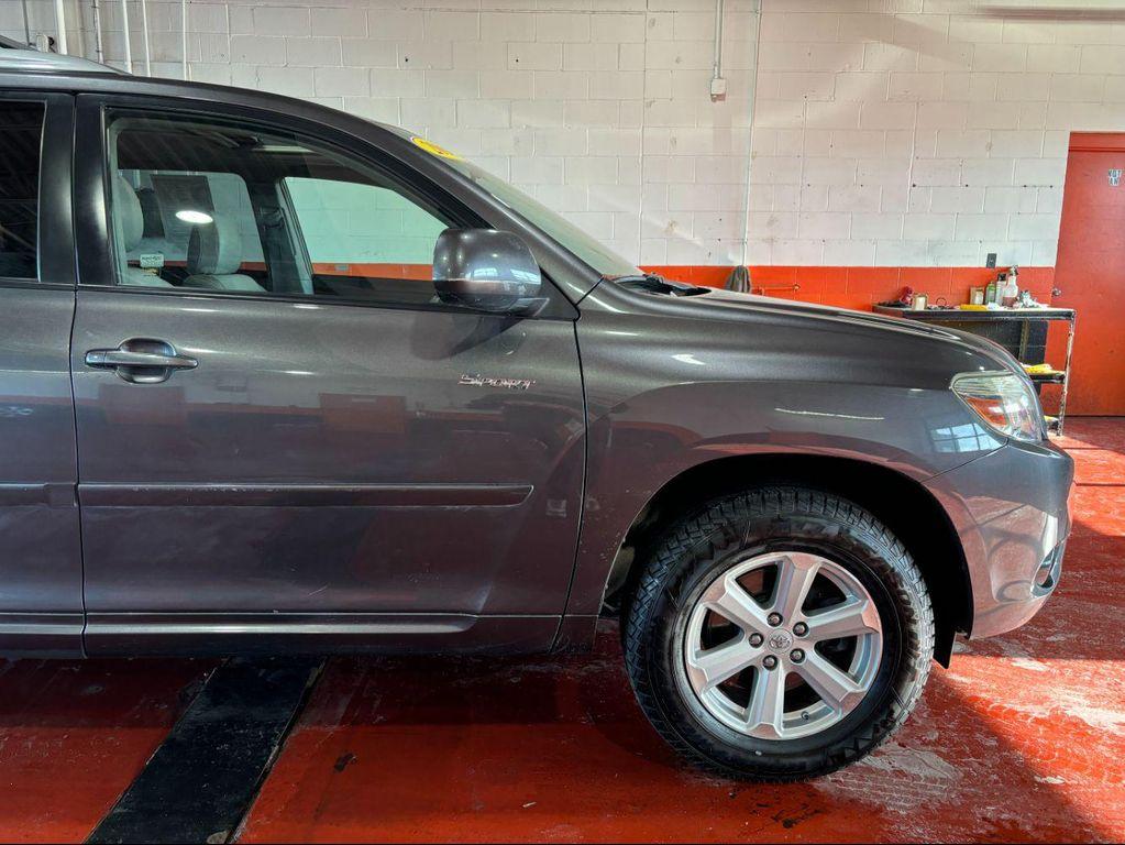 used 2008 Toyota Highlander car, priced at $10,968