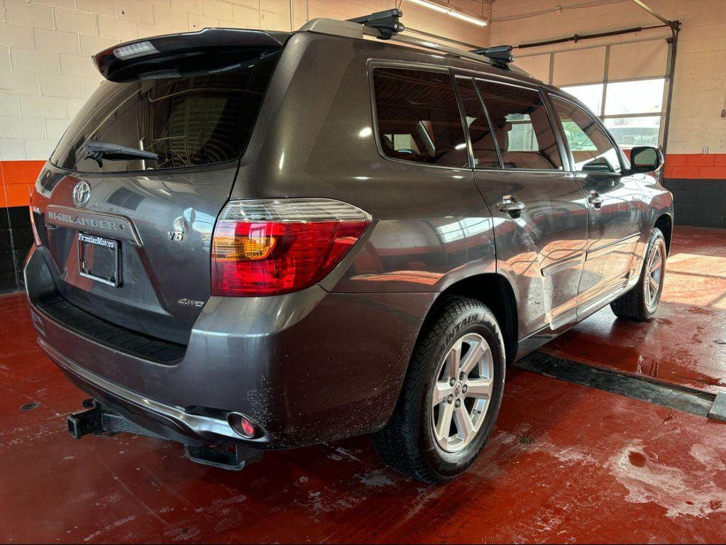 used 2008 Toyota Highlander car, priced at $10,968