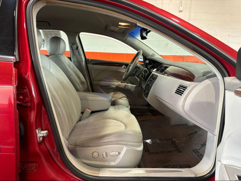 used 2006 Buick Lucerne car, priced at $5,366