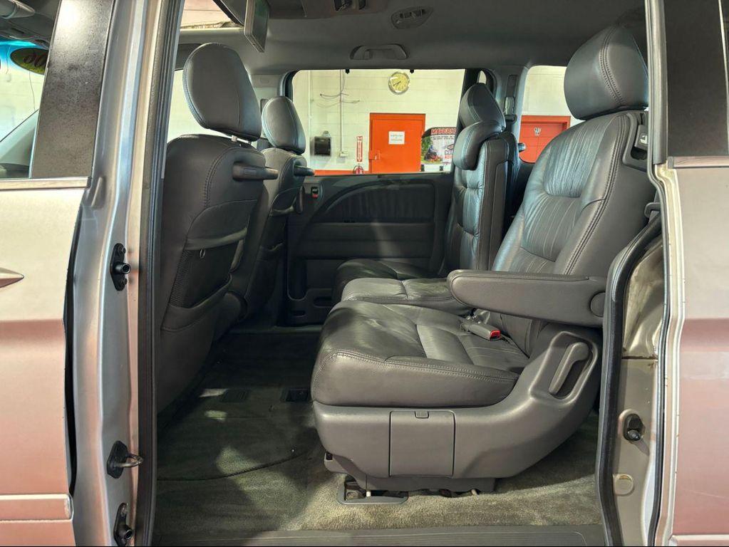 used 2006 Honda Odyssey car, priced at $10,397