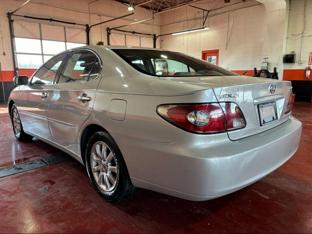 used 2004 Lexus ES 330 car, priced at $10,499