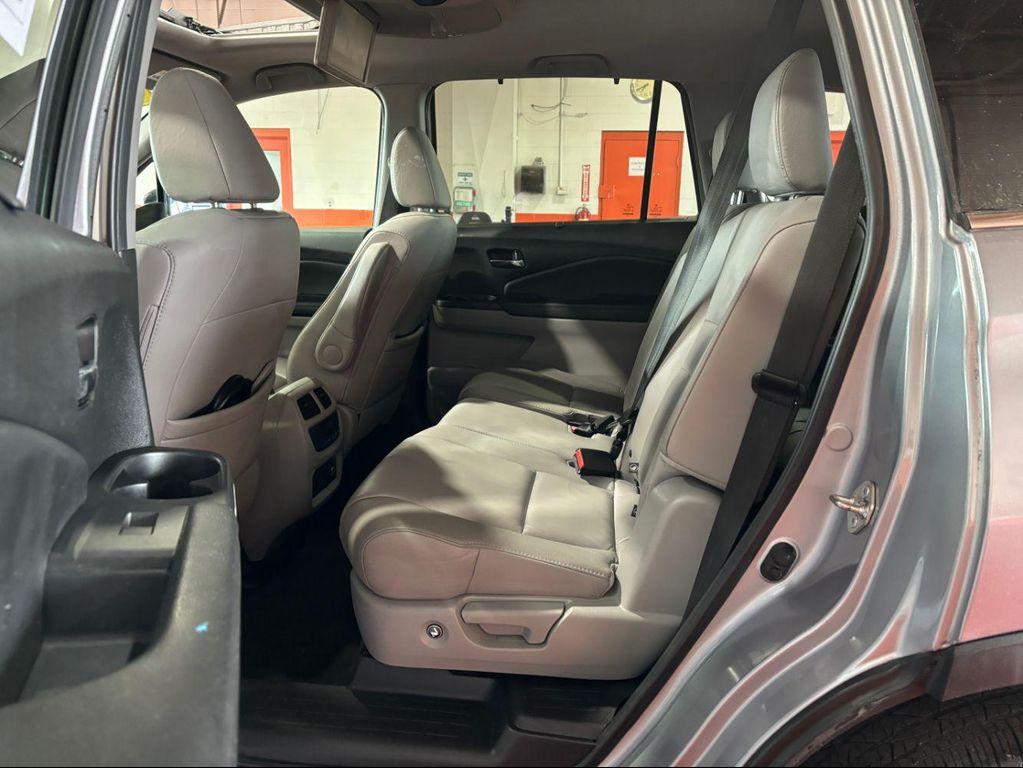 used 2019 Honda Pilot car, priced at $22,634