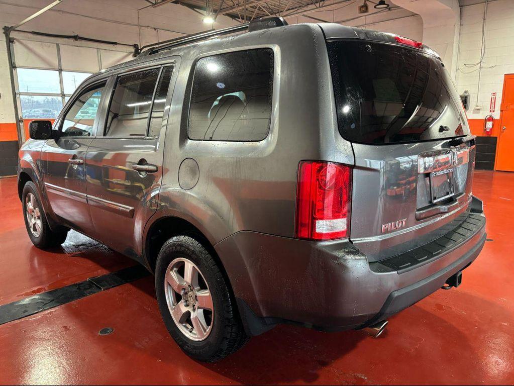 used 2011 Honda Pilot car, priced at $10,356