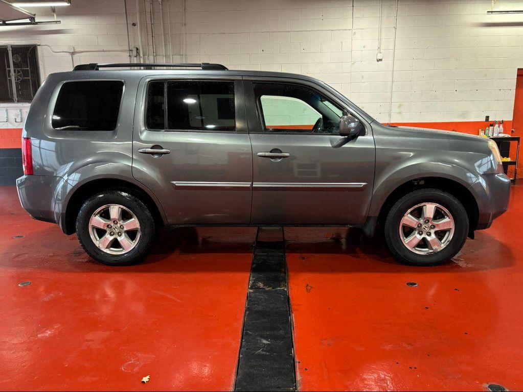 used 2011 Honda Pilot car, priced at $10,356