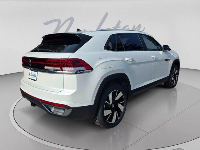 new 2026 Volkswagen Atlas Cross Sport car, priced at $42,875