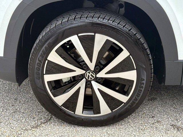new 2024 Volkswagen Taos car, priced at $26,999