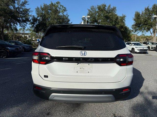 used 2023 Honda Pilot car, priced at $31,991