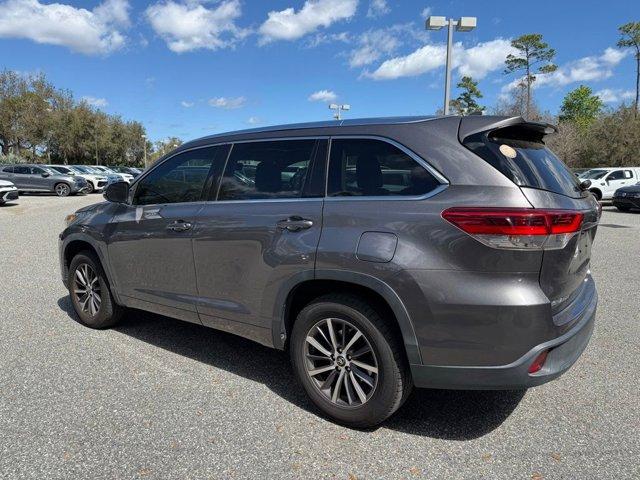 used 2017 Toyota Highlander car, priced at $15,498