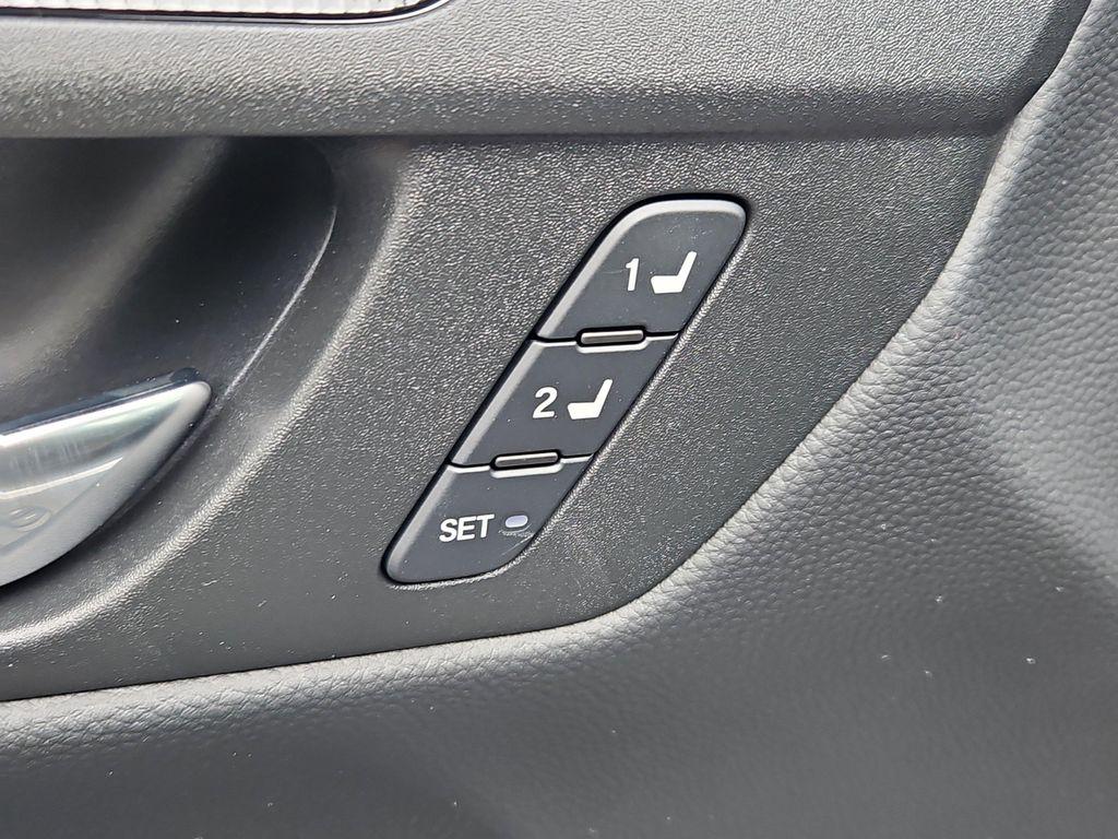 new 2026 Honda CR-V Hybrid car