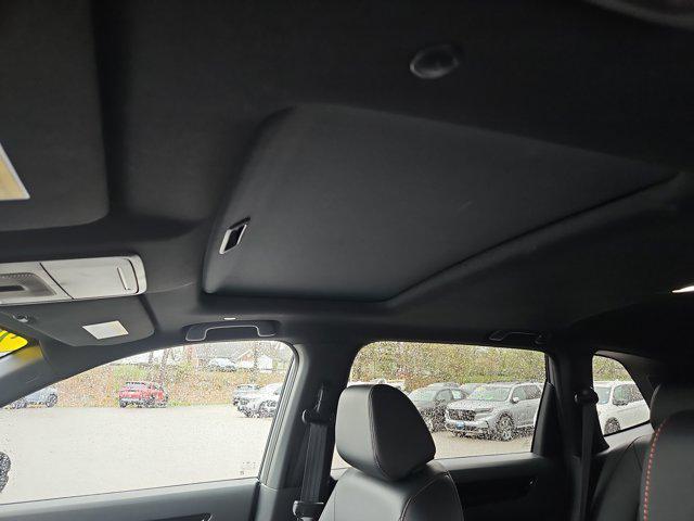 used 2025 Honda CR-V Hybrid car, priced at $39,998