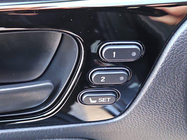 new 2026 Honda Odyssey car, priced at $45,639