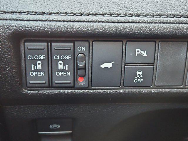 new 2026 Honda Odyssey car, priced at $45,639