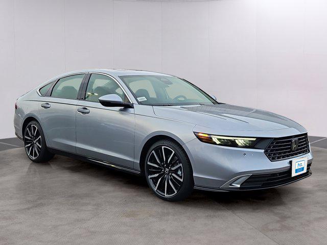 new 2025 Honda Accord Hybrid car, priced at $40,495