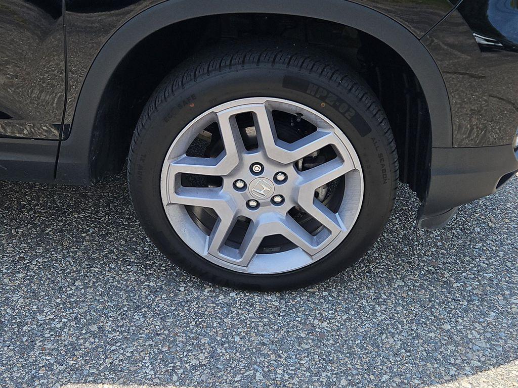 used 2024 Honda Passport car, priced at $36,998