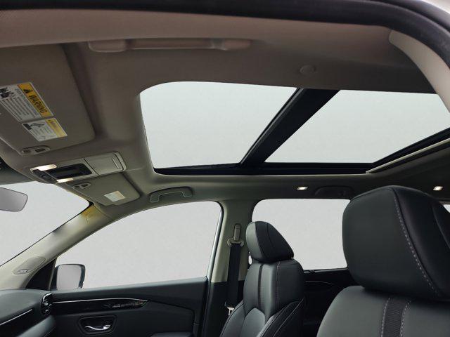 used 2024 Honda Pilot car, priced at $41,498
