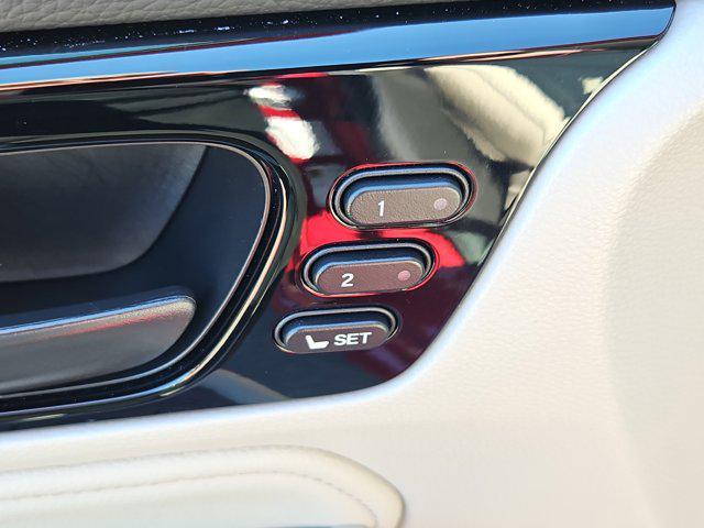 used 2025 Honda Odyssey car, priced at $42,998