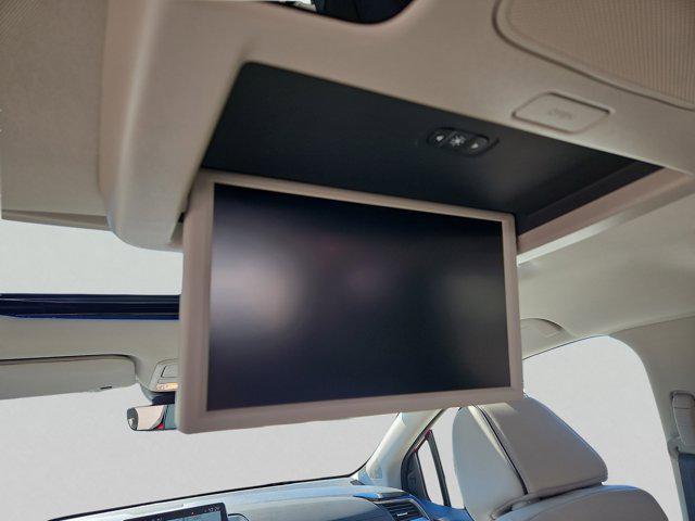 used 2025 Honda Odyssey car, priced at $42,998