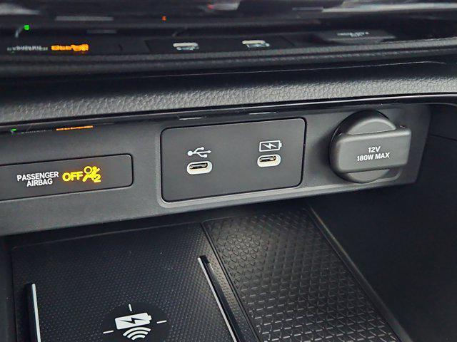 new 2026 Honda CR-V Hybrid car, priced at $43,200