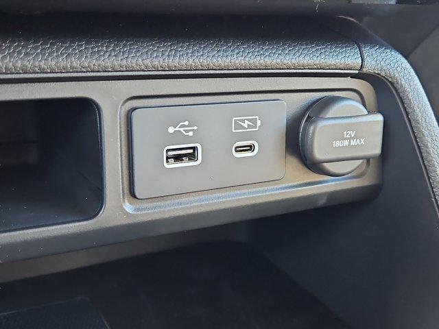 new 2025 Honda Pilot car, priced at $45,325