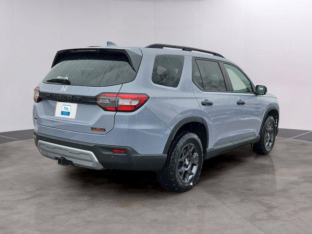new 2025 Honda Pilot car, priced at $48,850