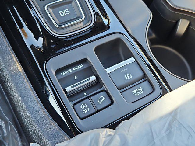 new 2025 Honda Pilot car, priced at $48,850