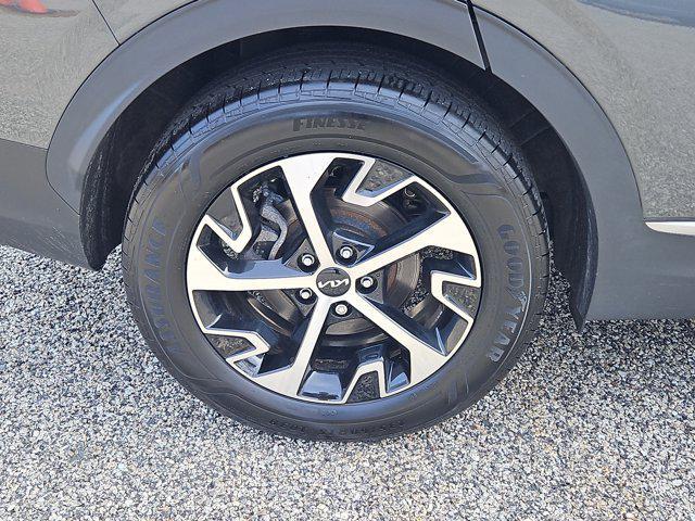 used 2023 Kia Sportage Hybrid car, priced at $27,998