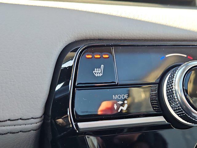 new 2025 Honda Pilot car, priced at $49,095