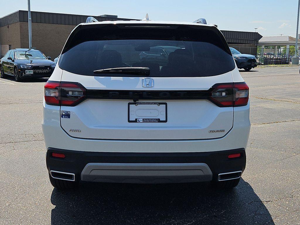used 2023 Honda Pilot car, priced at $44,998