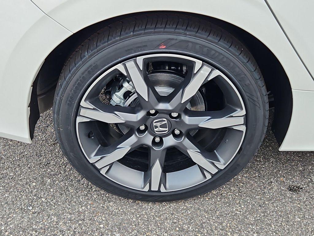new 2026 Honda Civic Hybrid car
